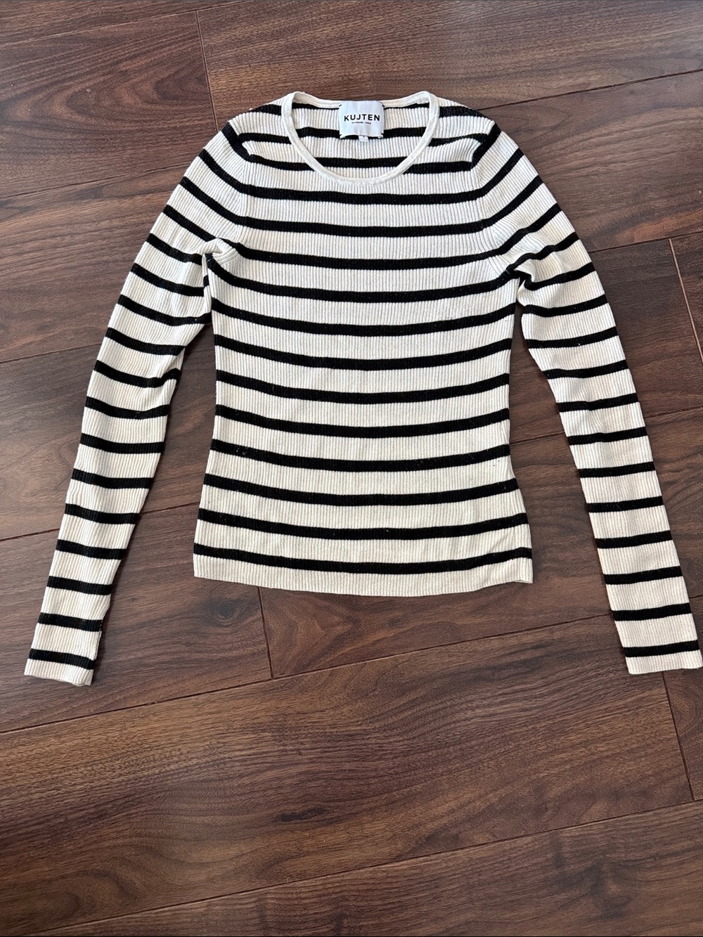 Kujten Black & Cream Striped Long-Sleeve Rib sweater tee top